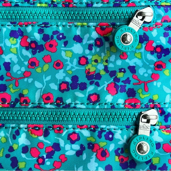 Kipling Women's Crossbody Handbag with Adjustable Strap and Bag Charm - Picture 4 of 9